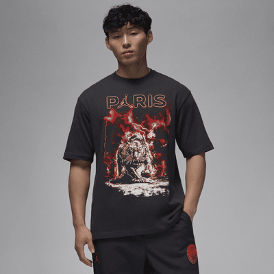 NIKE公式】パリ サンジェルマン (PSG) メンズ グラフィック Tシャツ.オンラインストア (通販サイト)